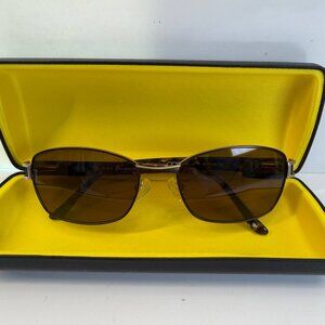 One Sun SUN-98 C2 sunglasses in very good condition.